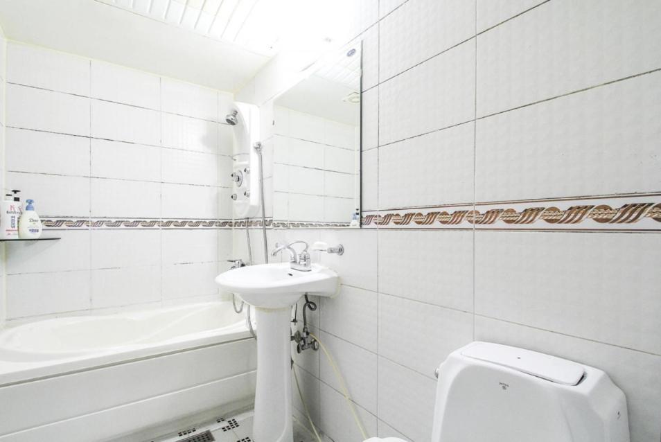 Couple Motel Seul Dış mekan fotoğraf